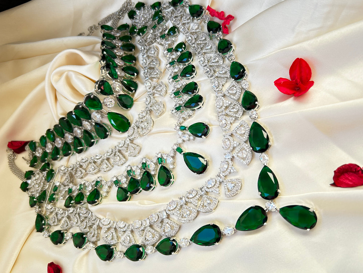 kiara necklace set