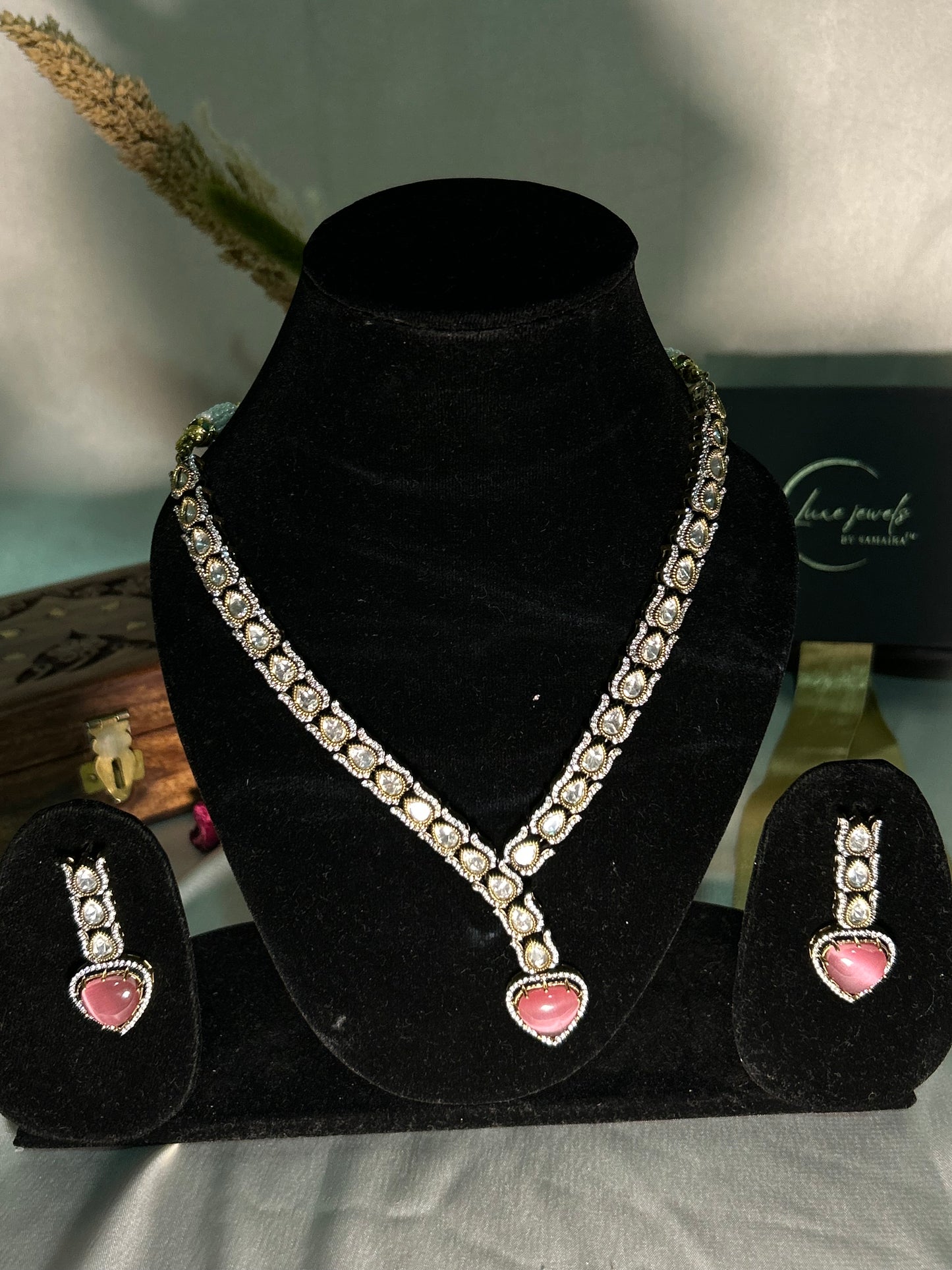 sangaria Mint pink necklaceset