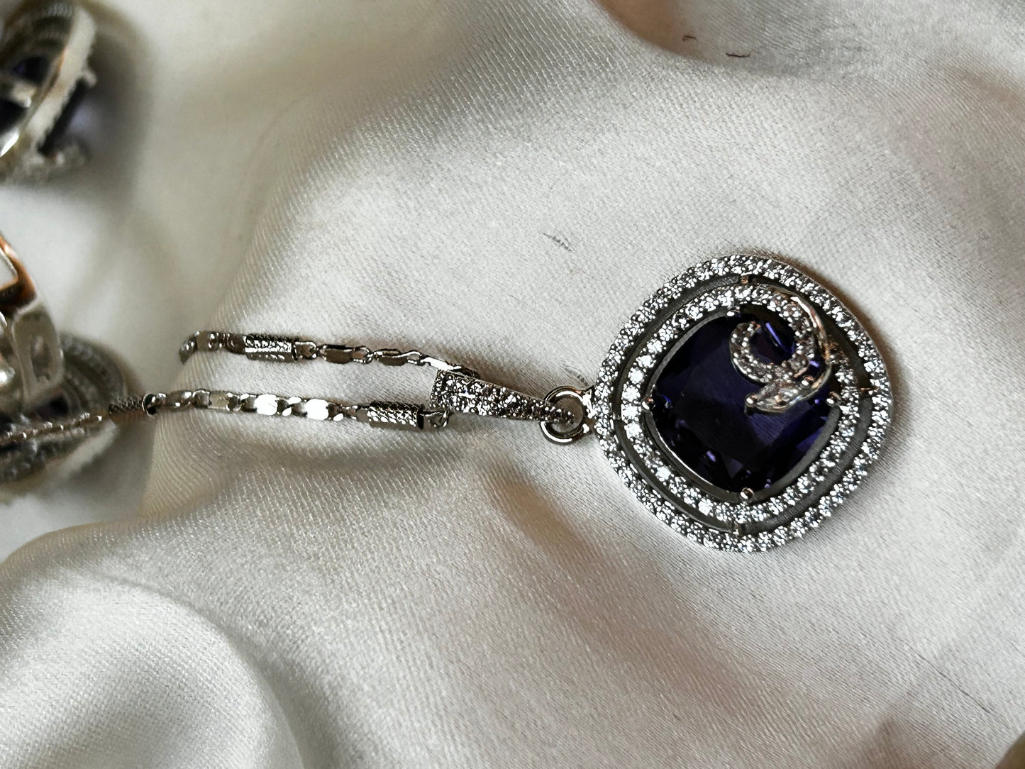 Khwaish purple pendant set with ring