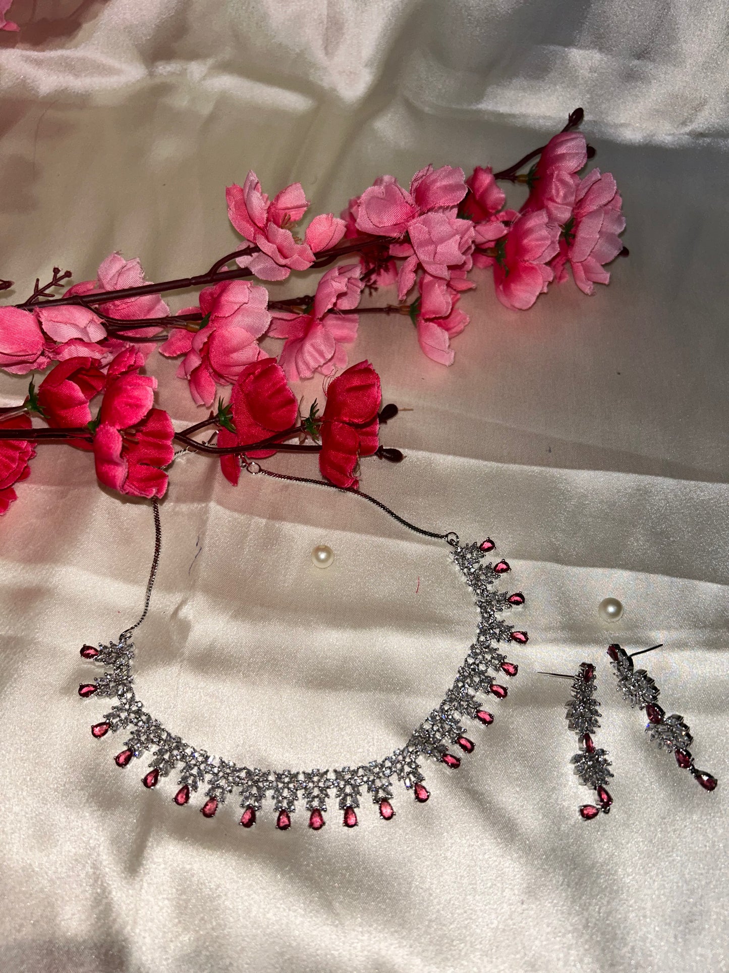 Maisha ruby choker