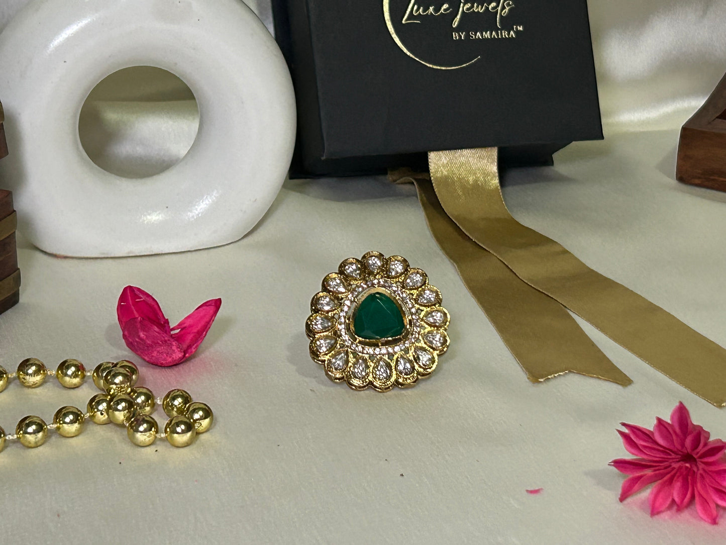 Sia green Ring