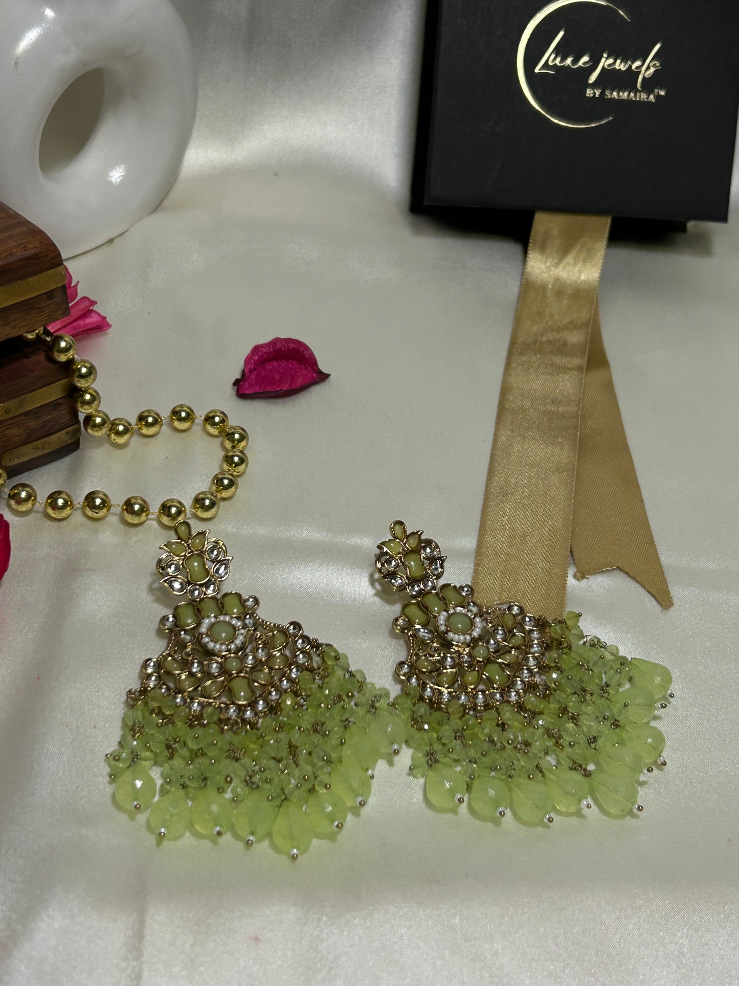 Arushi Green chandbali