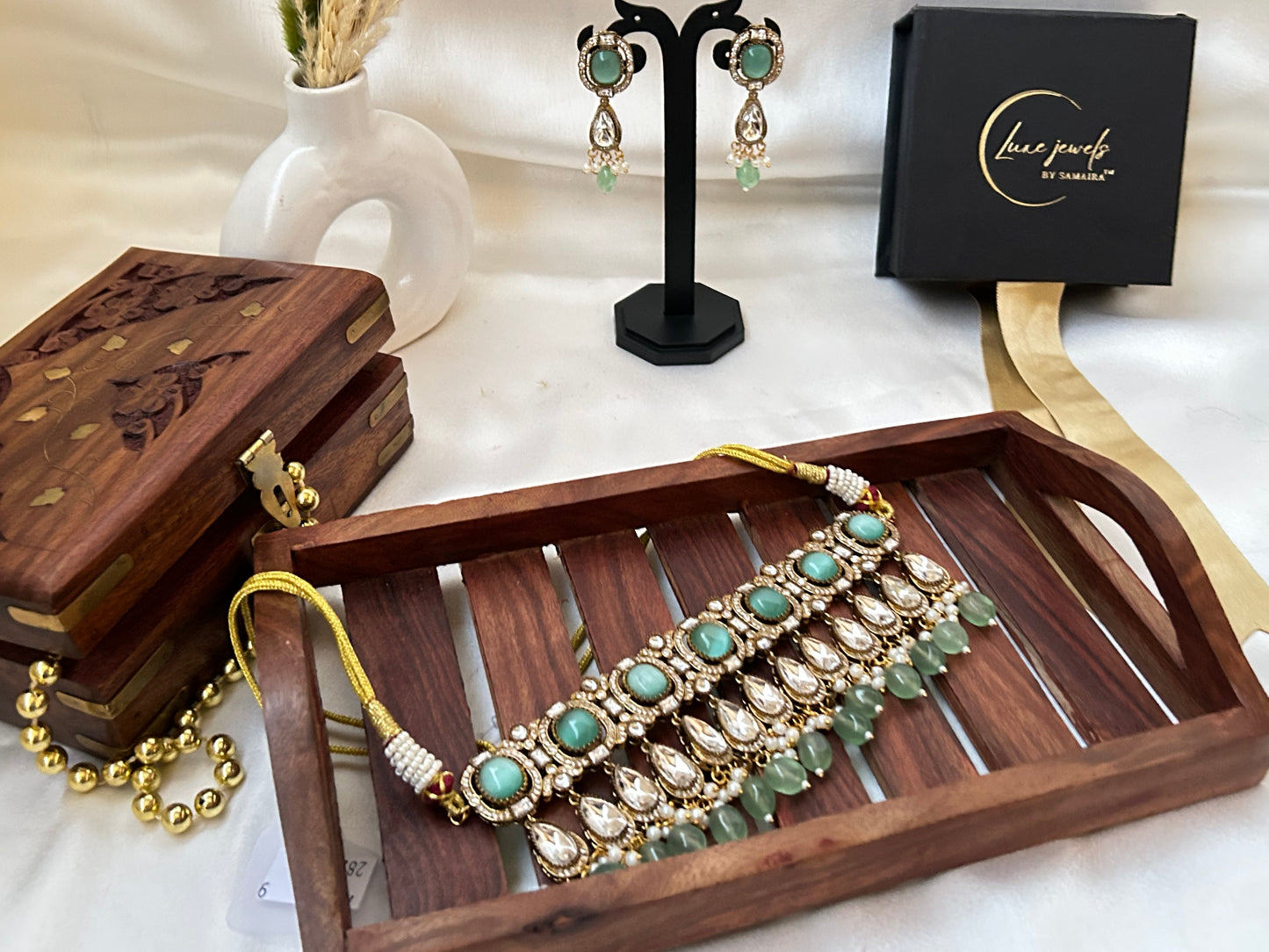 Suruchi sea green kundan choker necklace