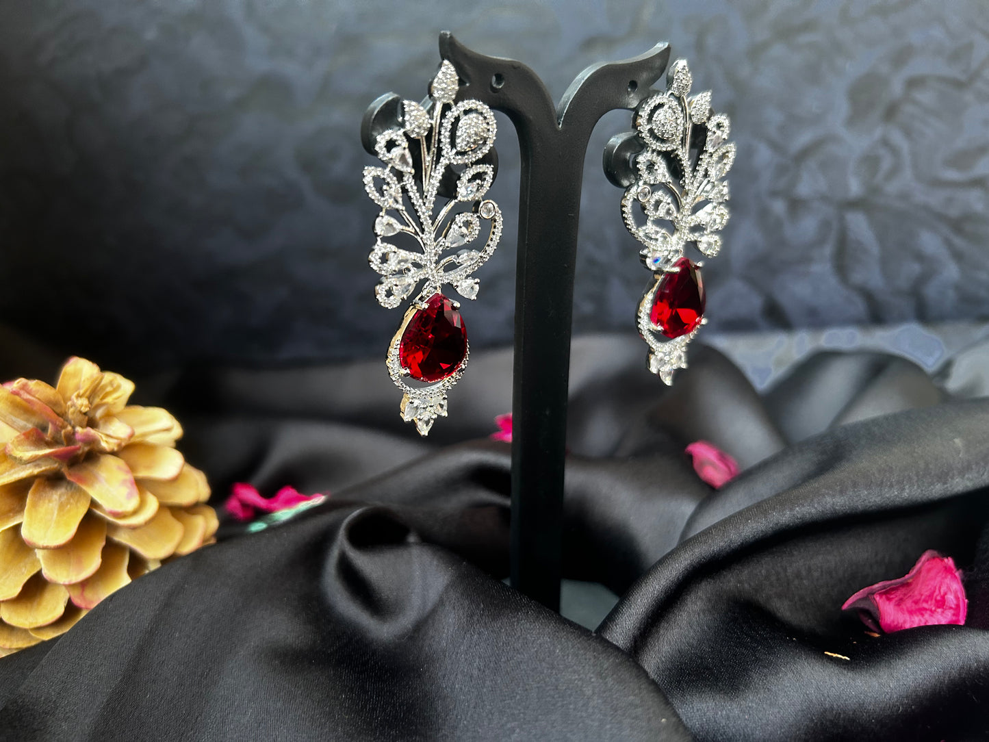 Innaya Ruby Earing