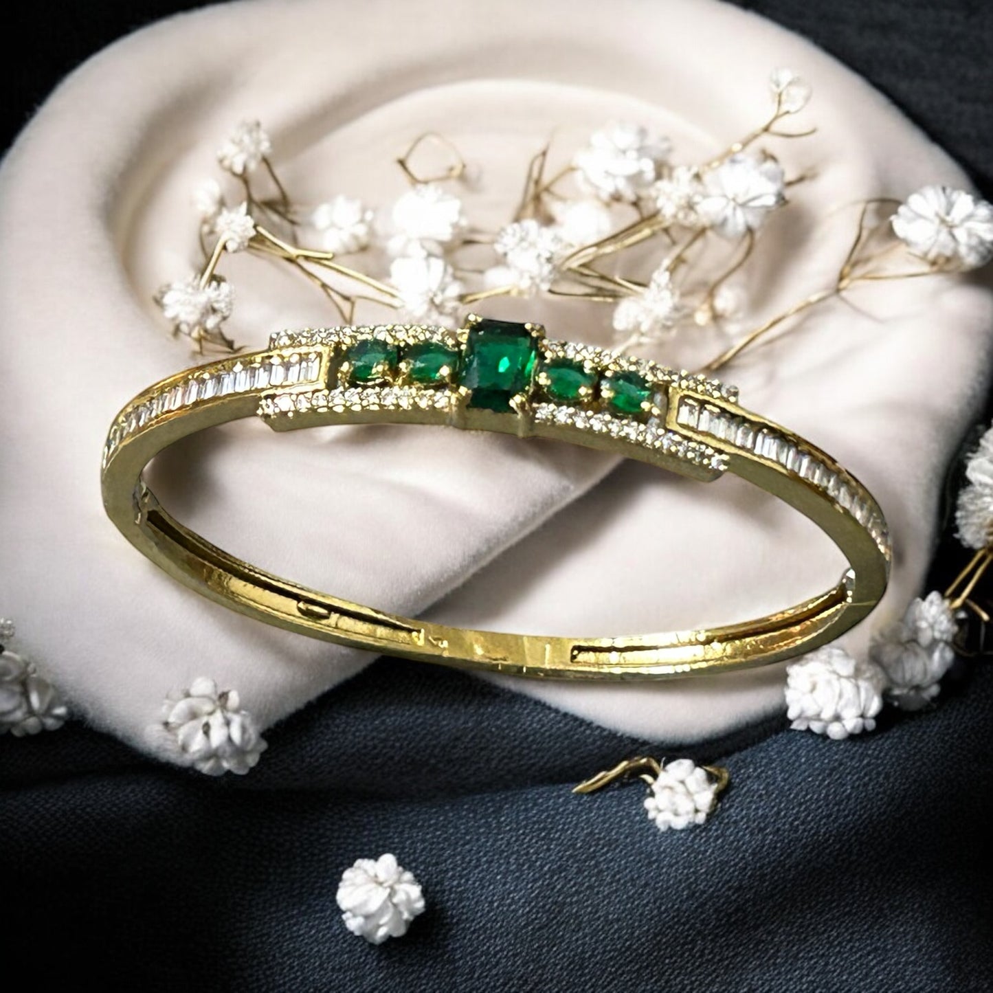 kaira Green Bracelet