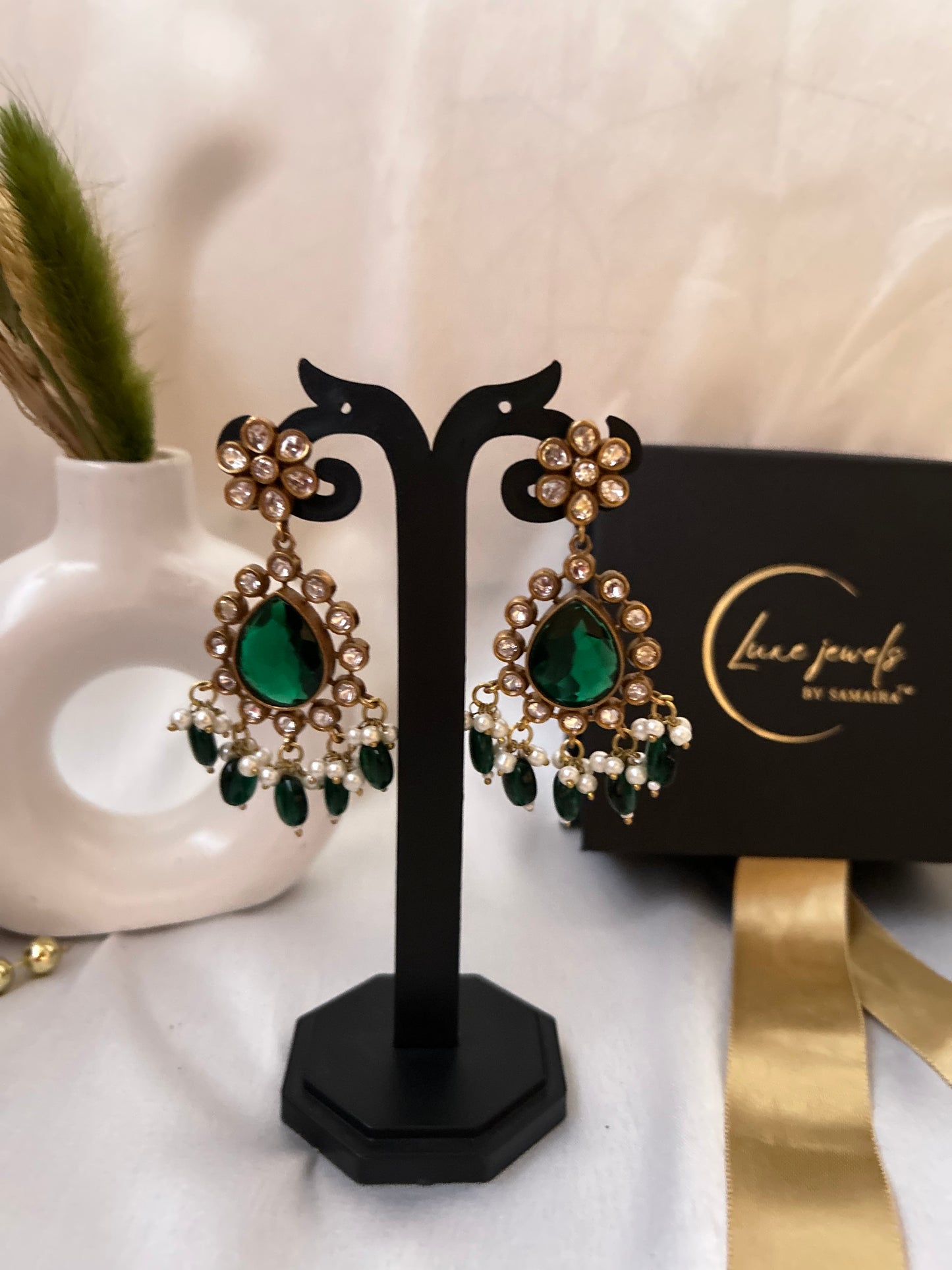 Maharani Emerald necklaceset