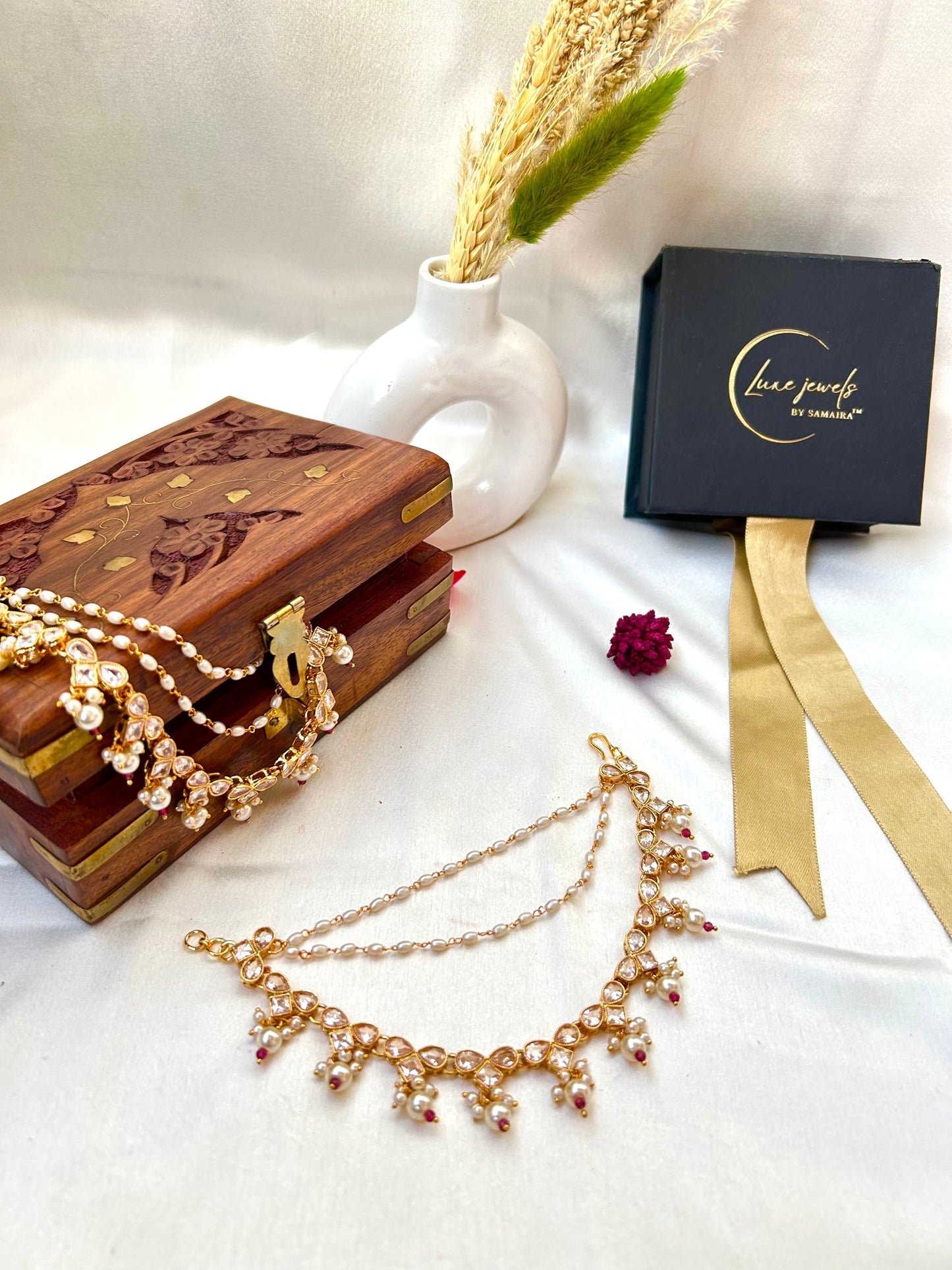 Shelja Kaan Chain