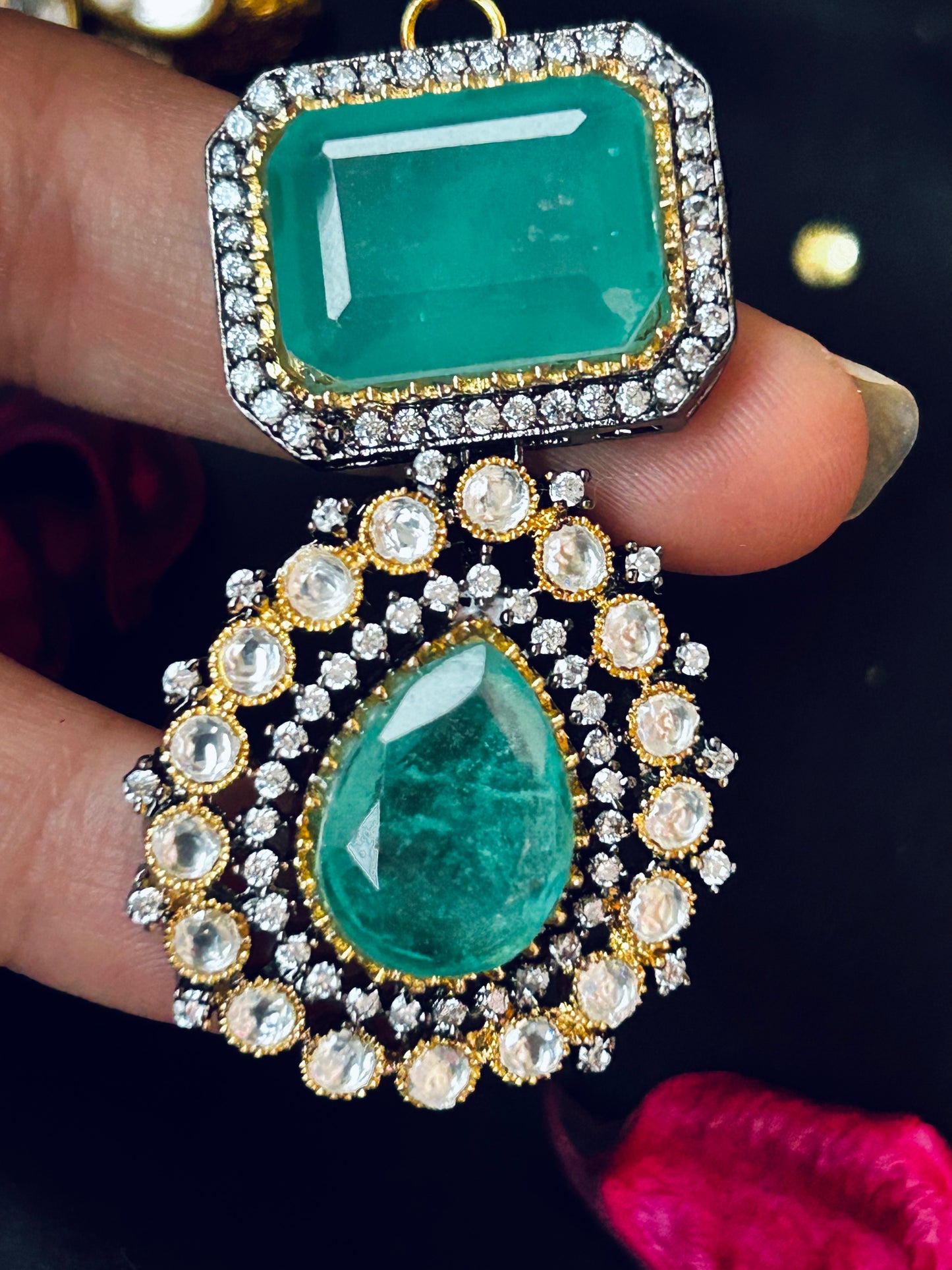 Parineeti green necklace set