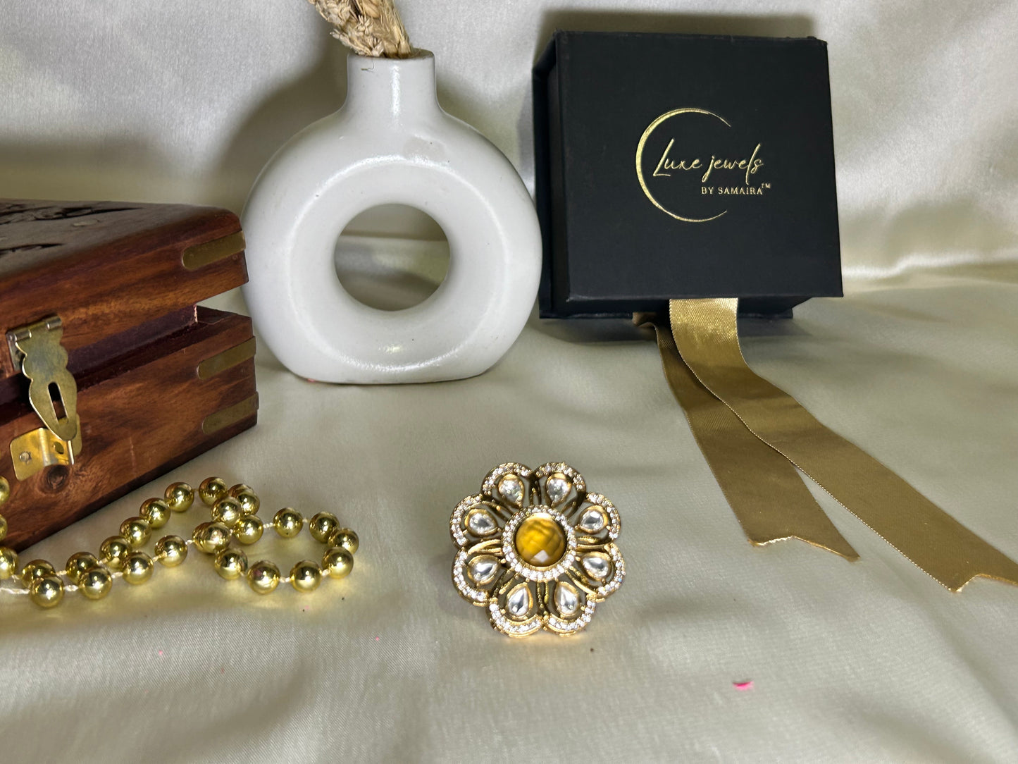 Mayra Blooming yellow Ring