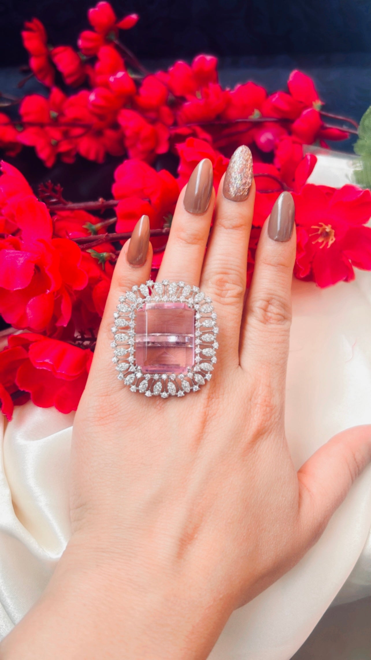 Prisha pink Ring