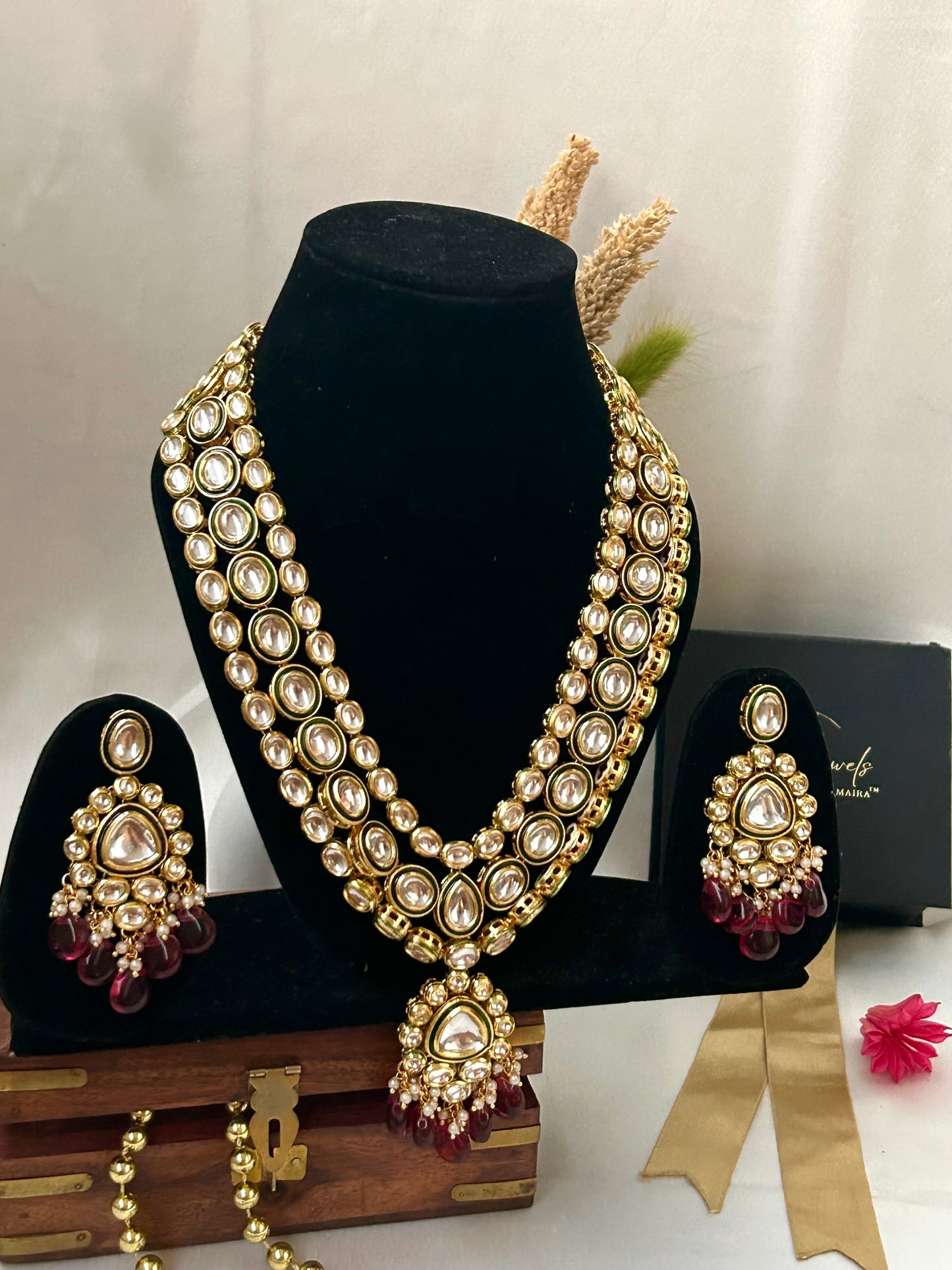 Palak red rani haar with tika