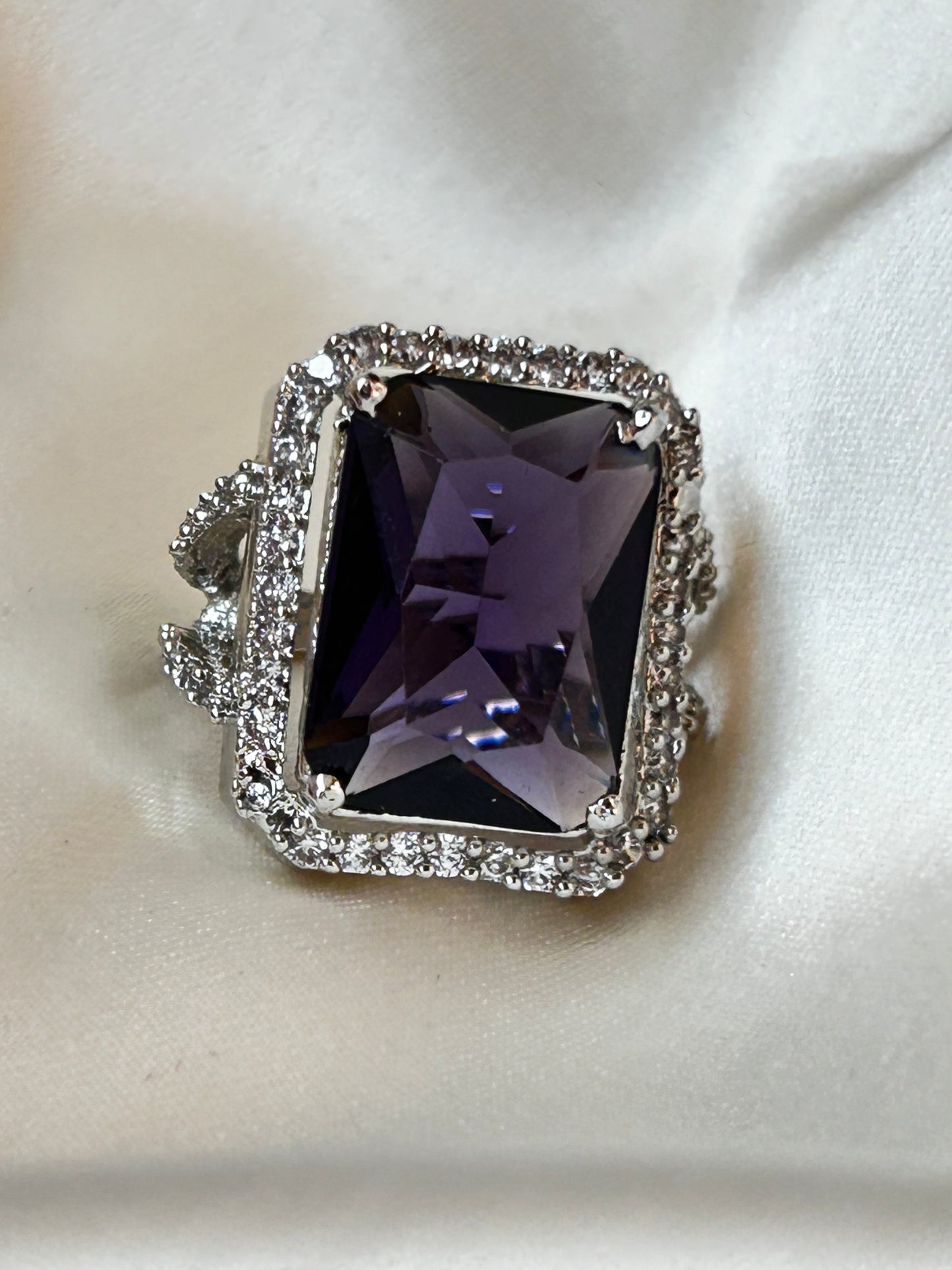 Purple maisha ring