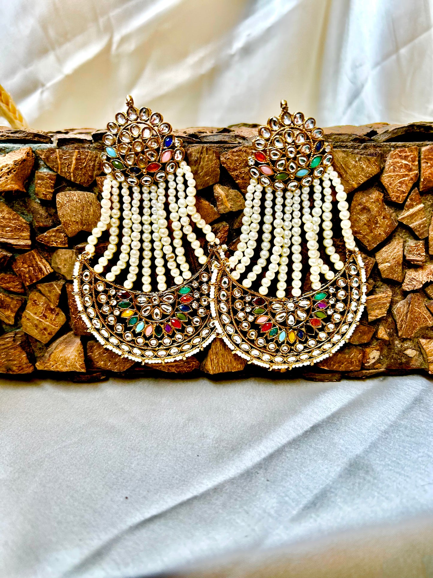 Keshavi Multi Chandbali