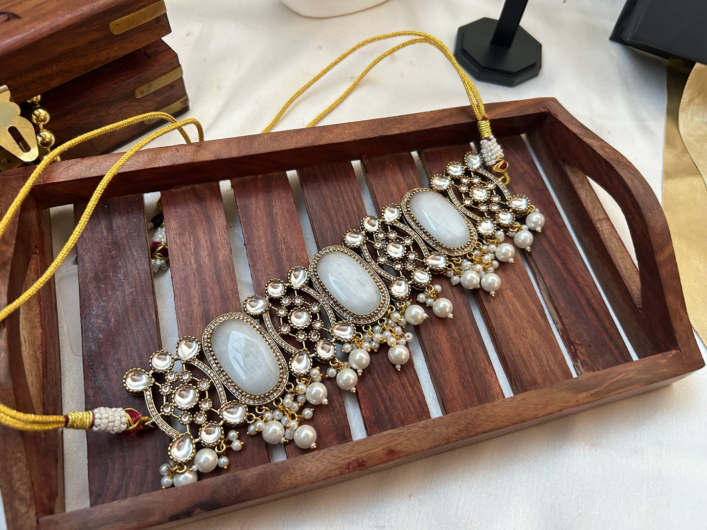 krisha green necklace set