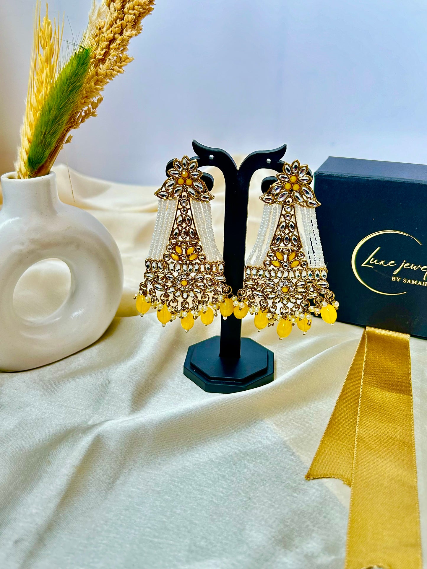 Zaaie yellow chandbalis