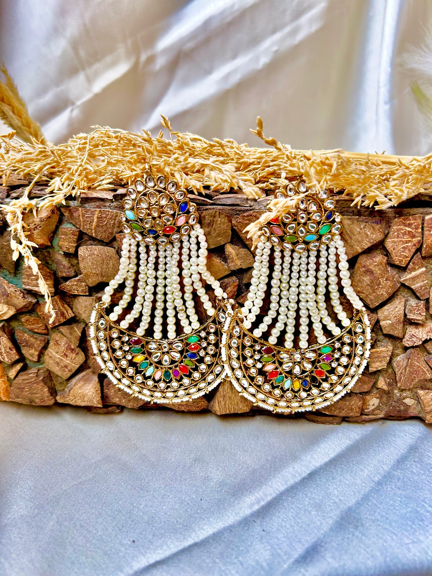 Keshavi Multi Chandbali