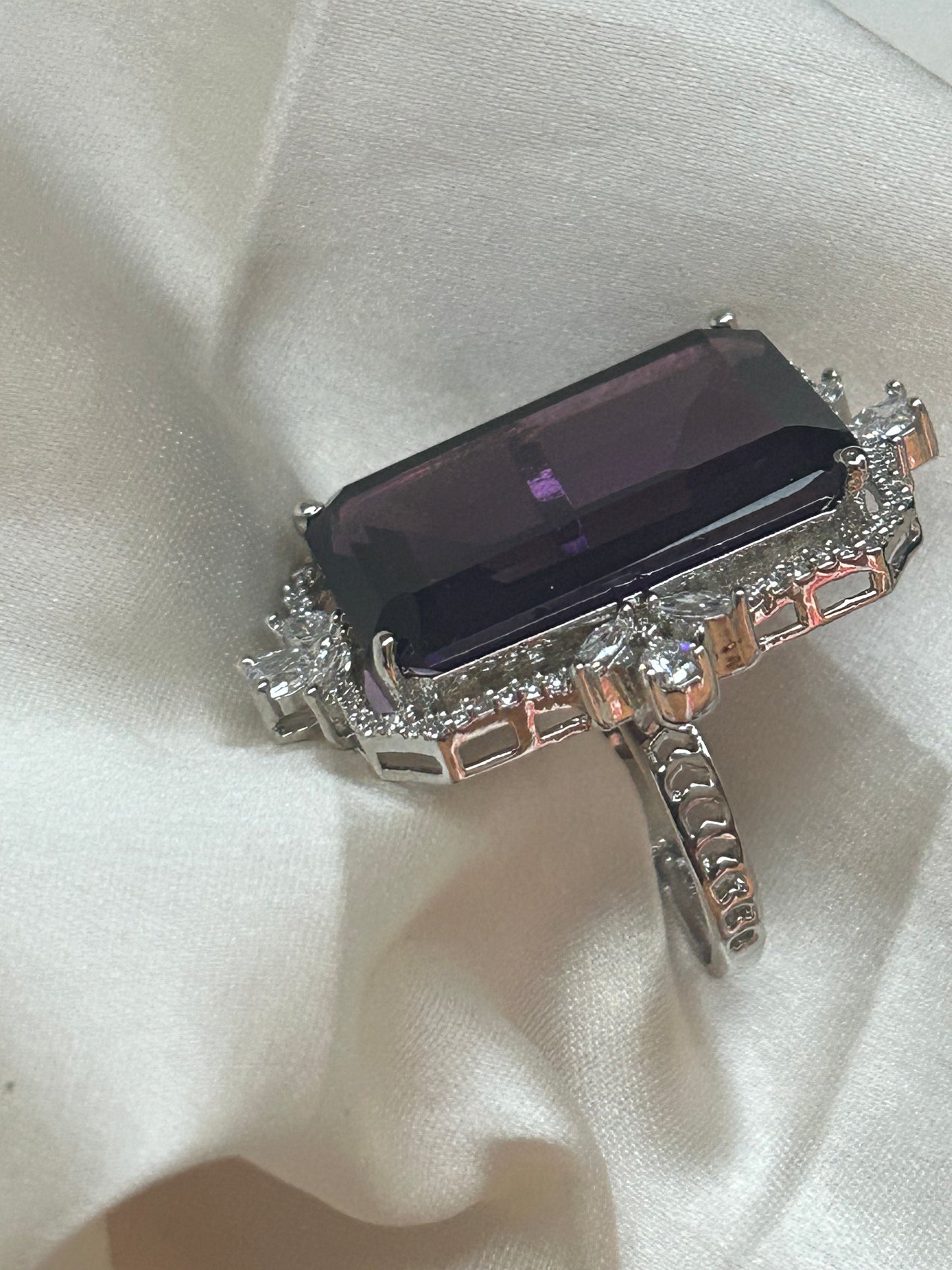 Alisha purple ring