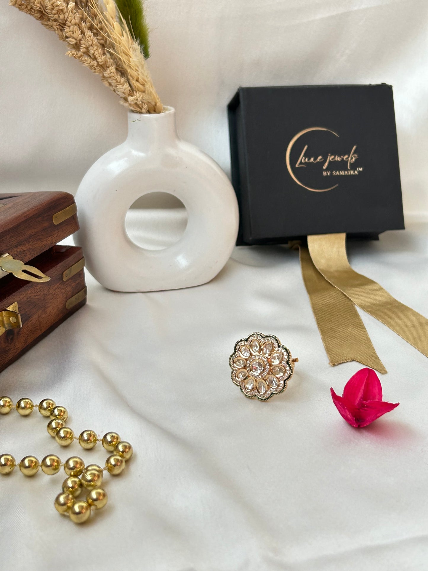 Ishani ring