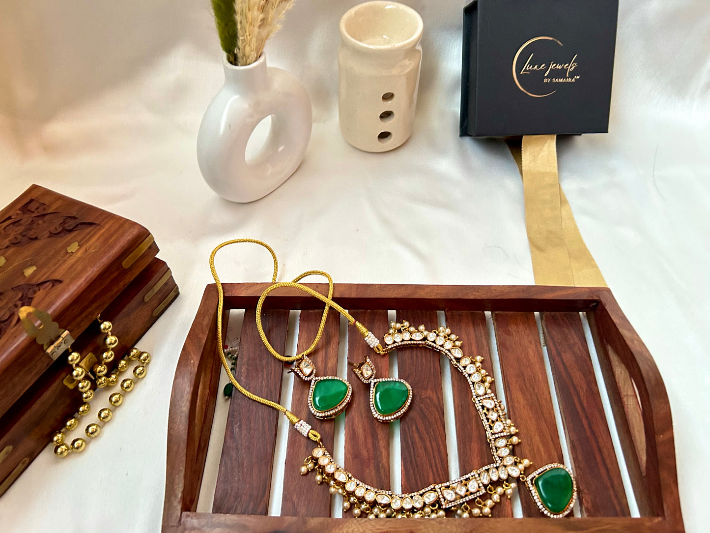 Sia emerald necklaceset