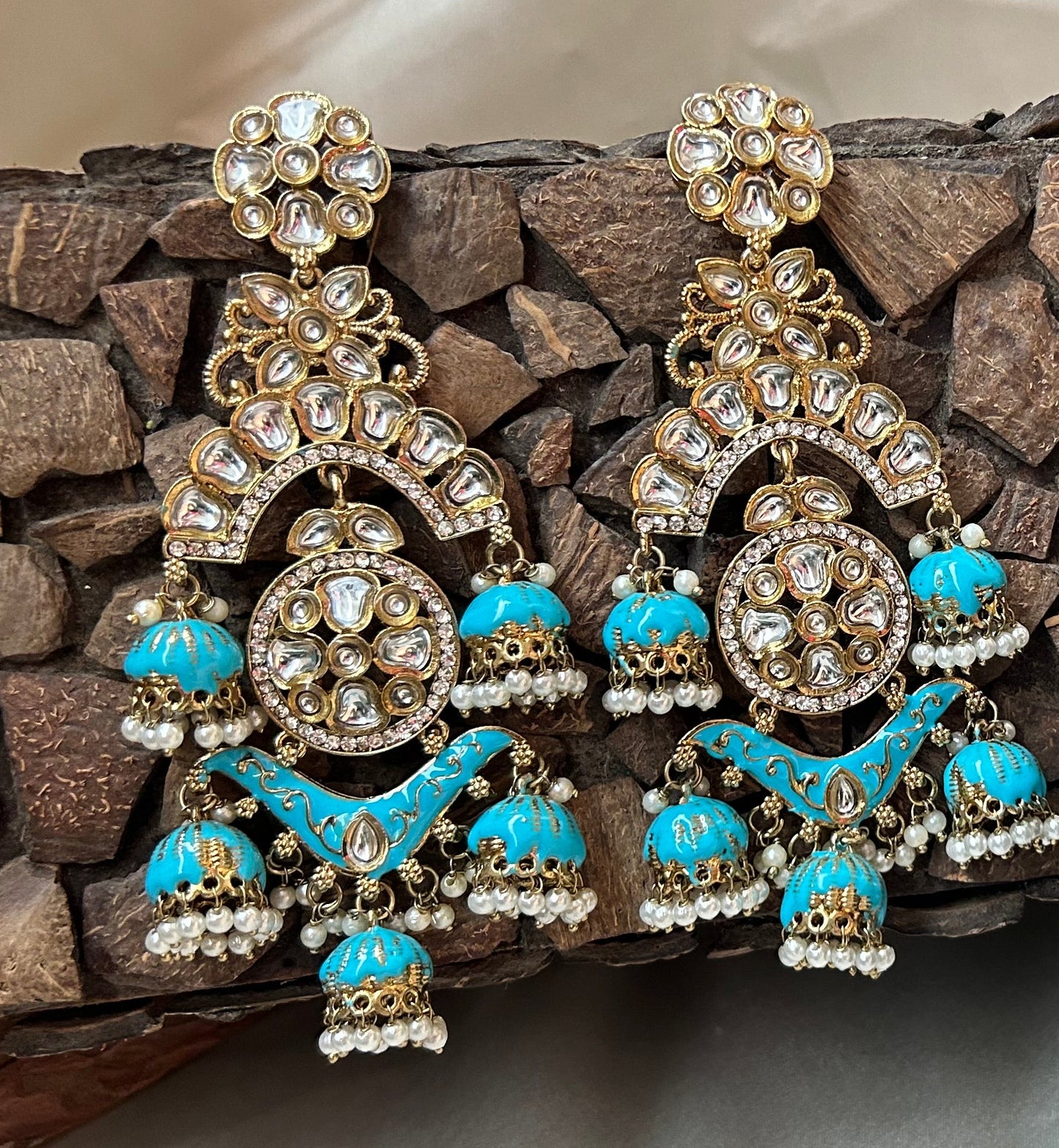 Bani Blue chandbalis