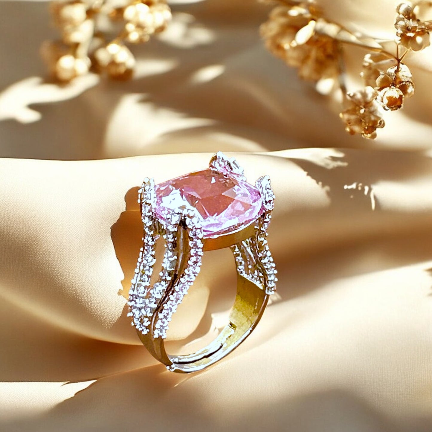Noor Pink Ring