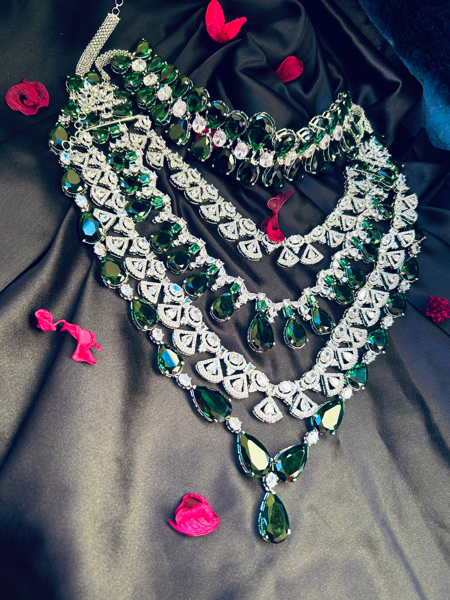 kiara necklace set