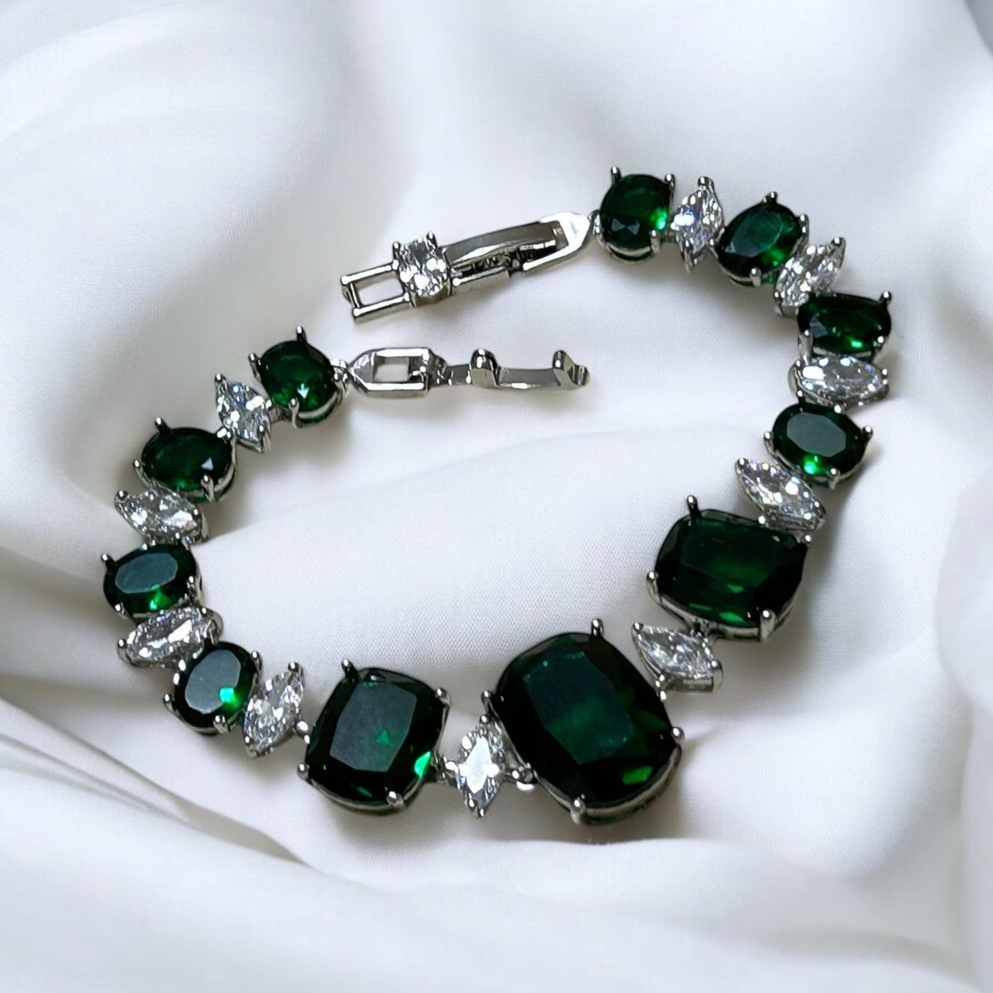 vouge Greenlight Glam