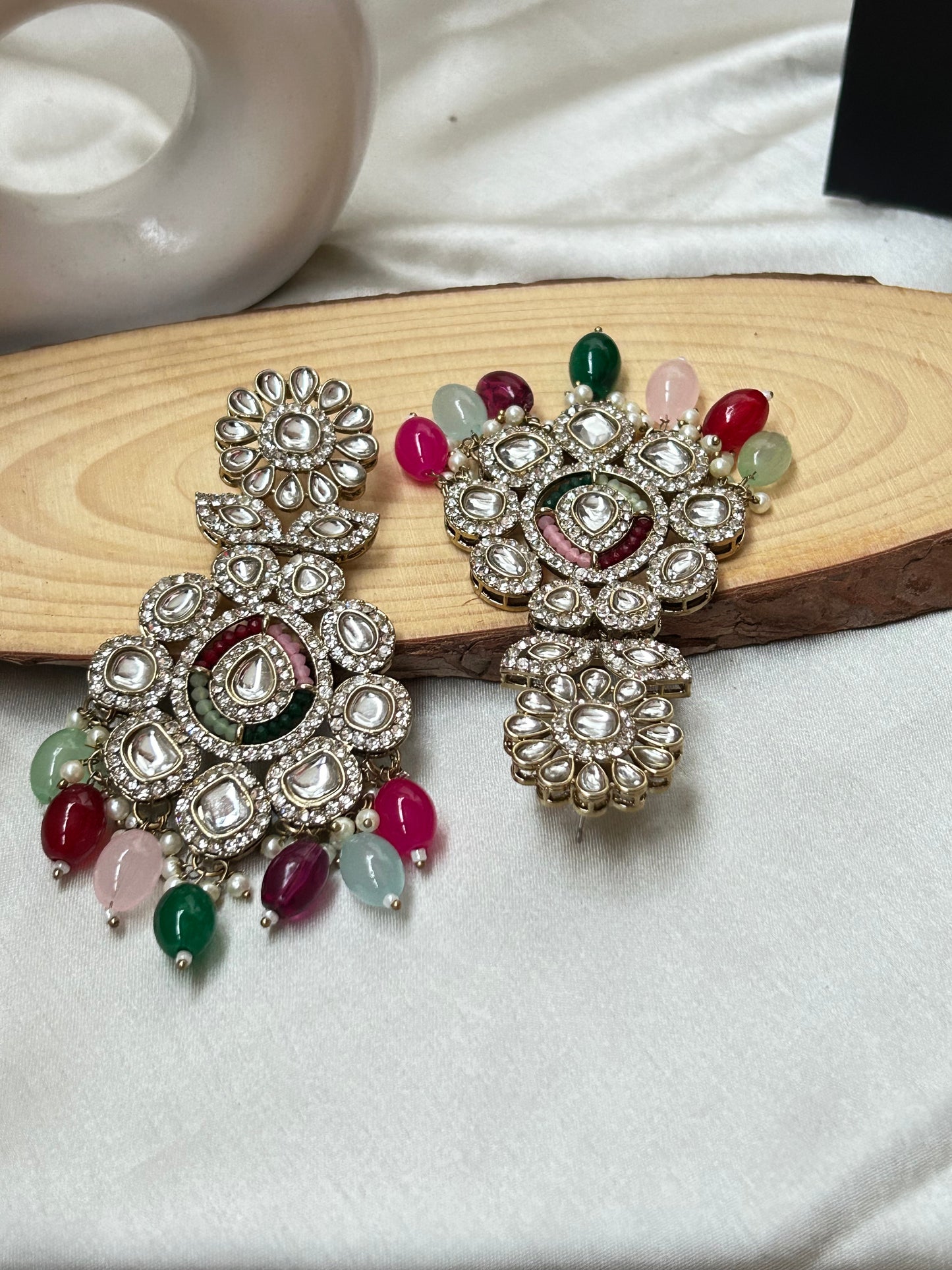 Vritika multi Chandbali