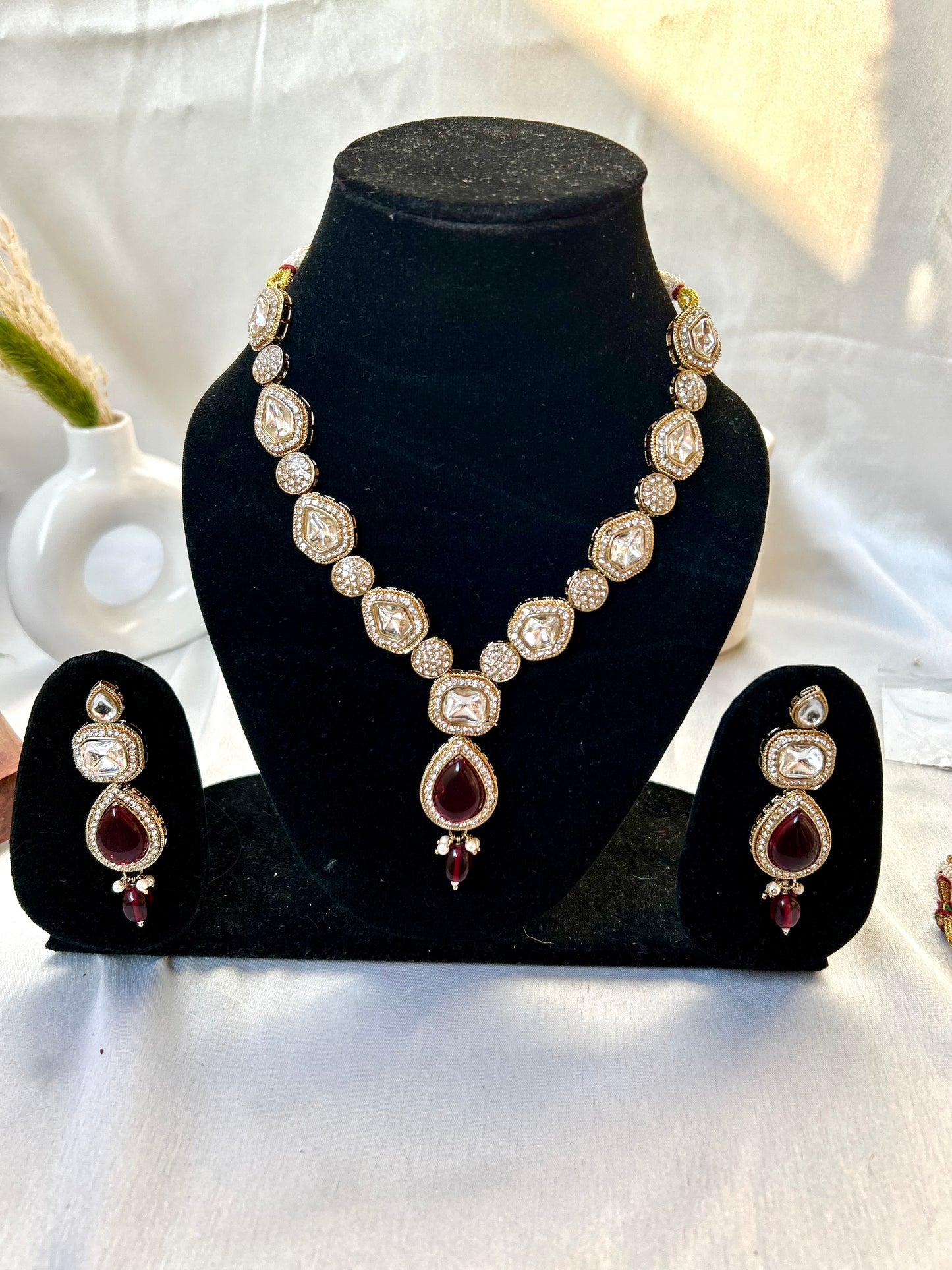 Ramya Red kundan necklace set