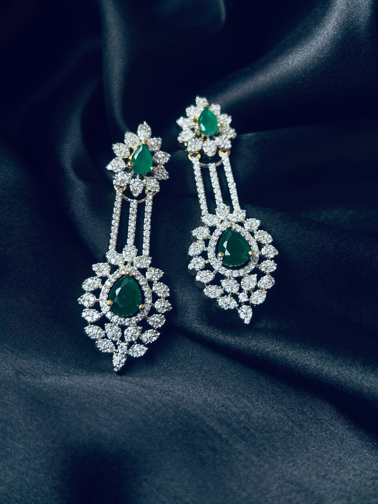 Vincy emerald necklace