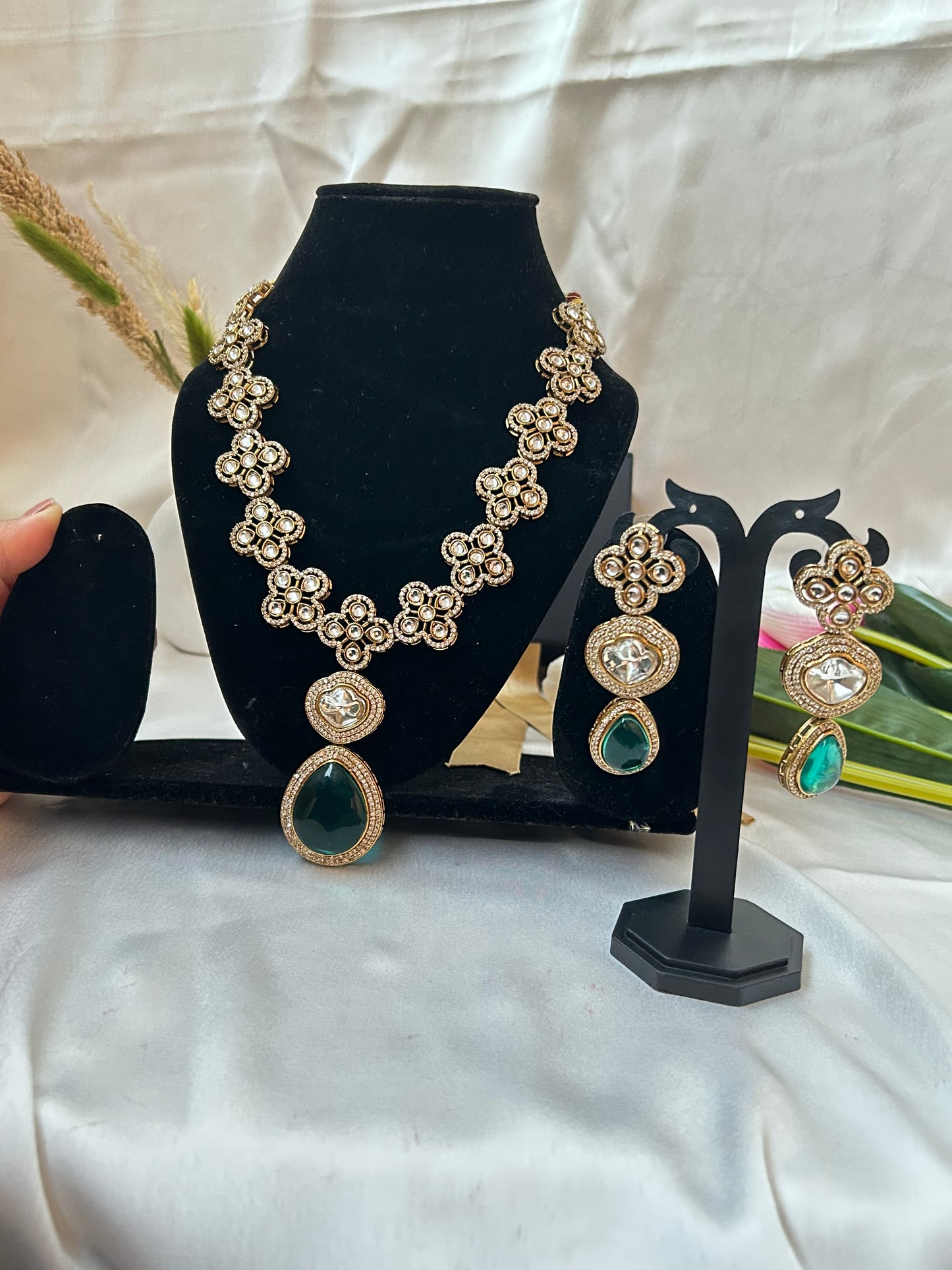 Hershini necklaceset