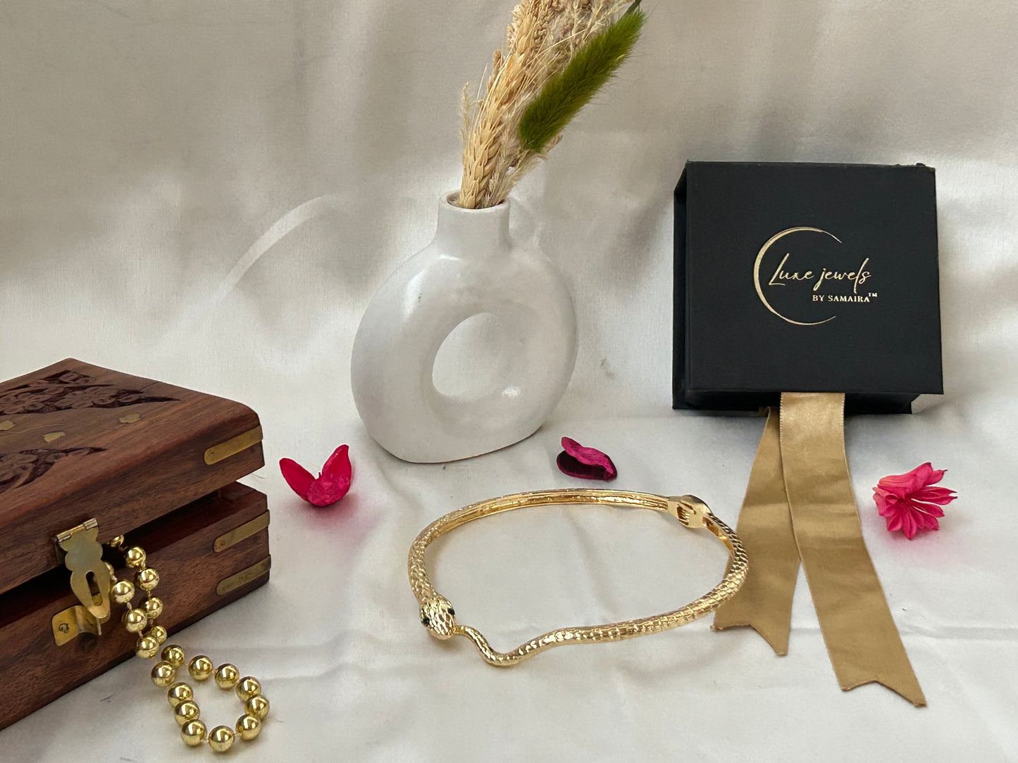 Tuvisha necklace