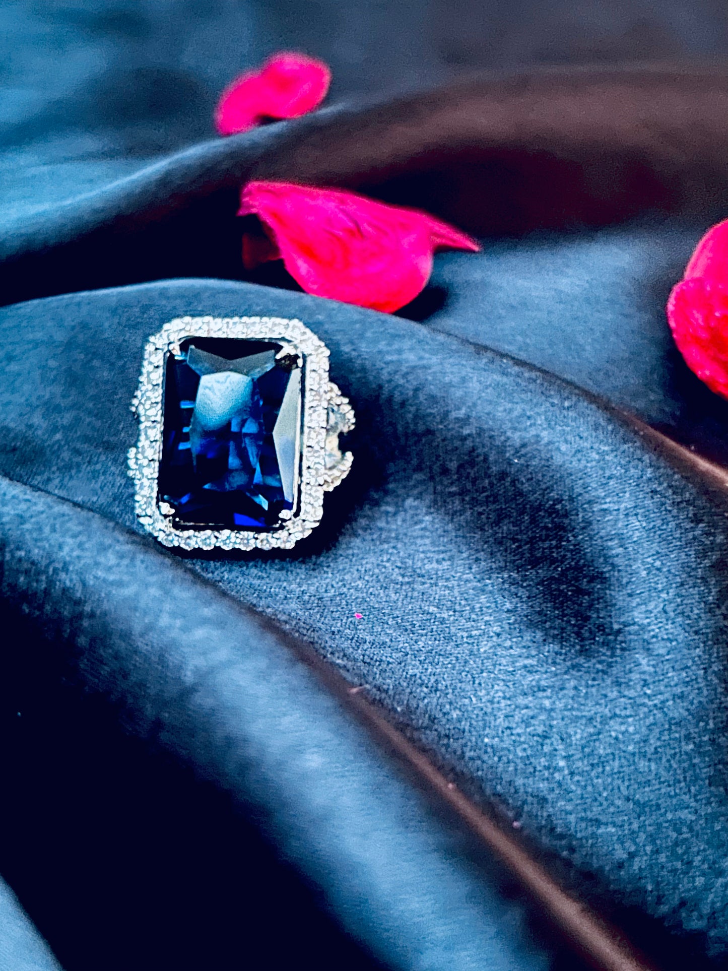 Maisha navy ring