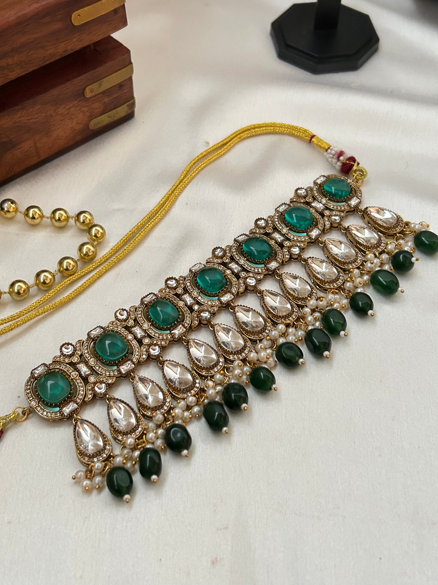 Suruchi Emerald Green choker