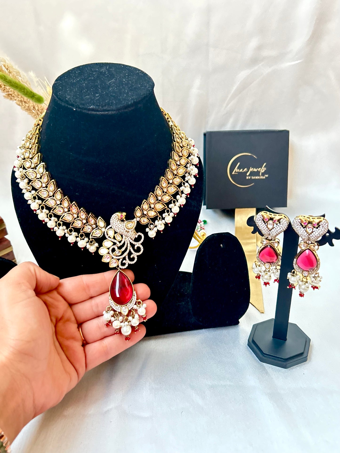 Arina red kundan necklaceset