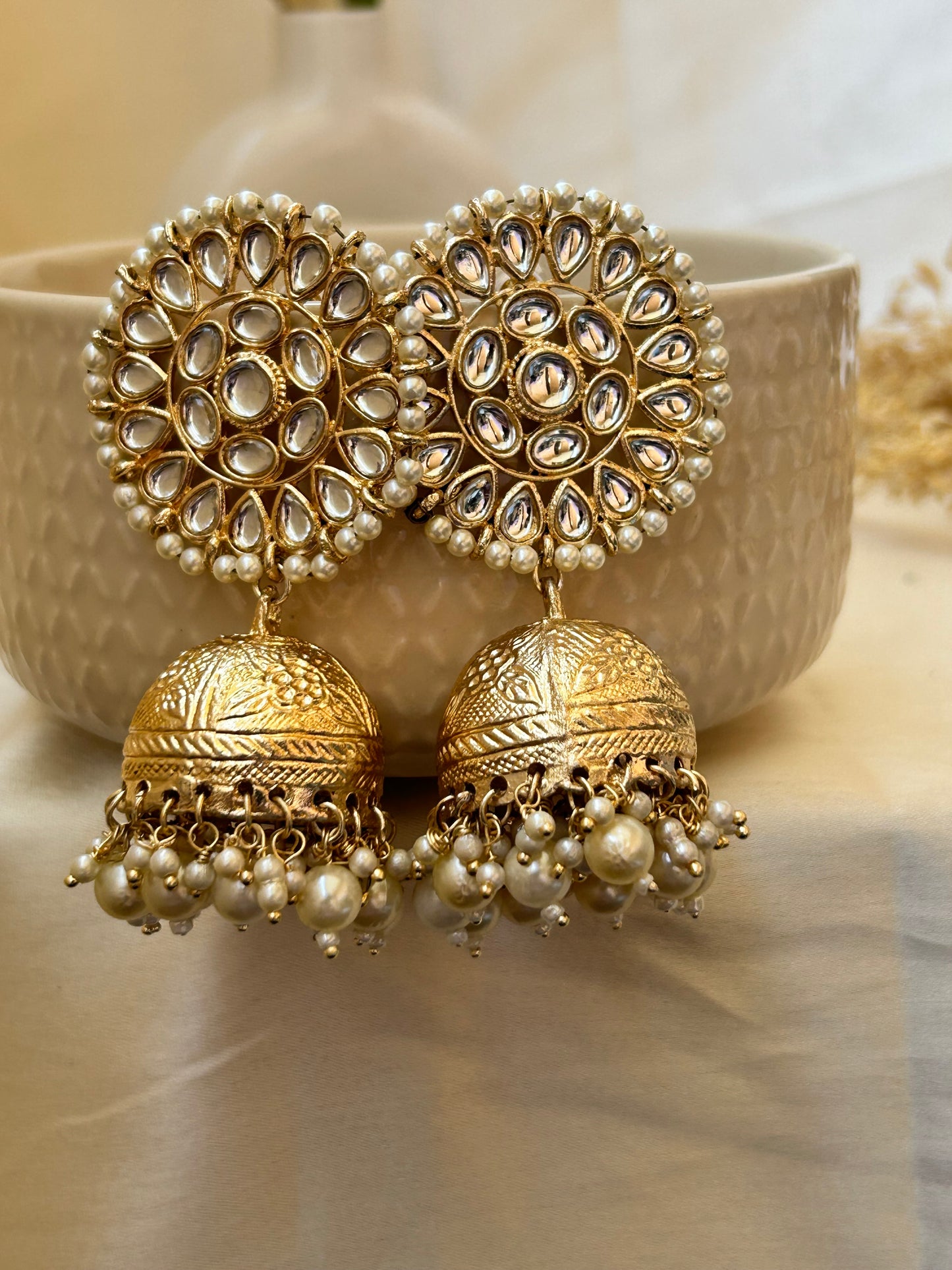 Mehak ivory jhumka