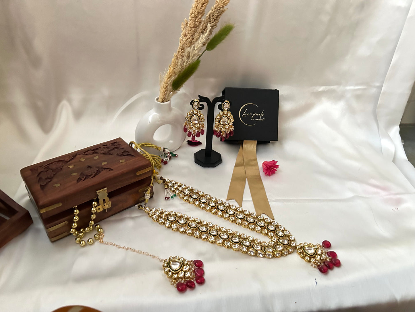 Palak red rani haar with tika