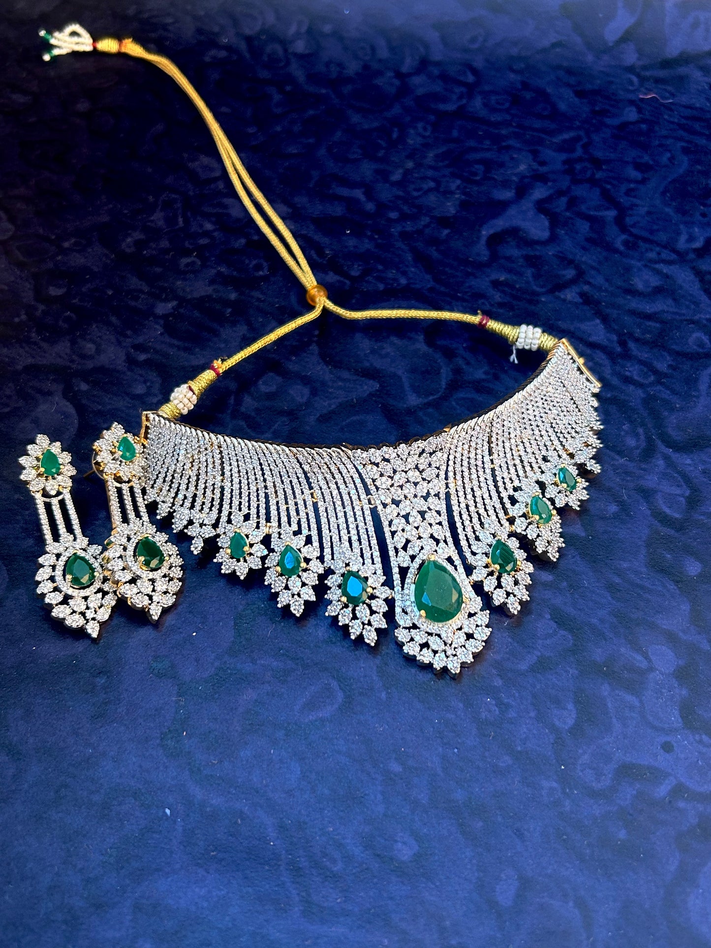 Vincy emerald necklace