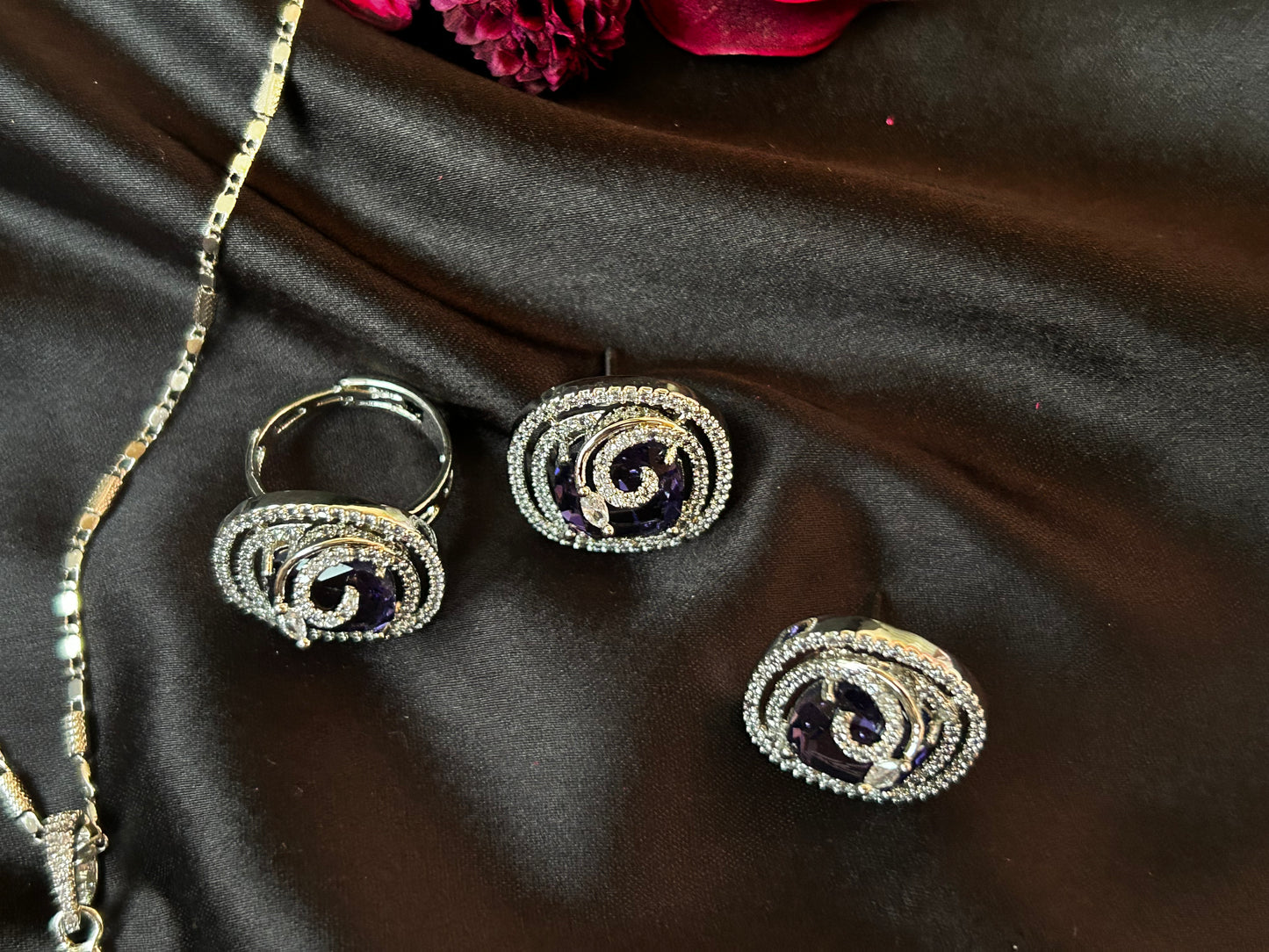 Khwaish purple pendant set with ring