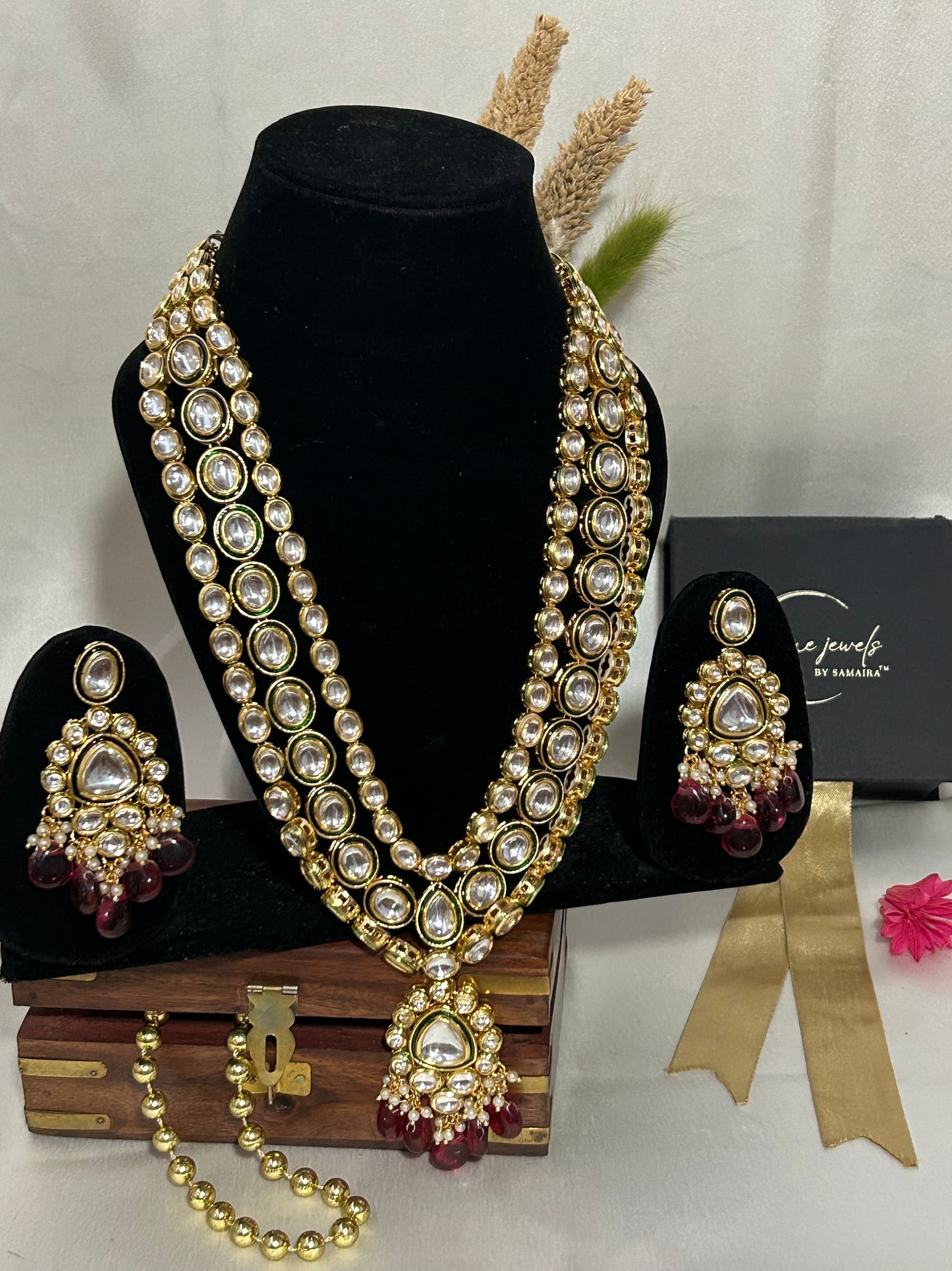 Palak red rani haar with tika