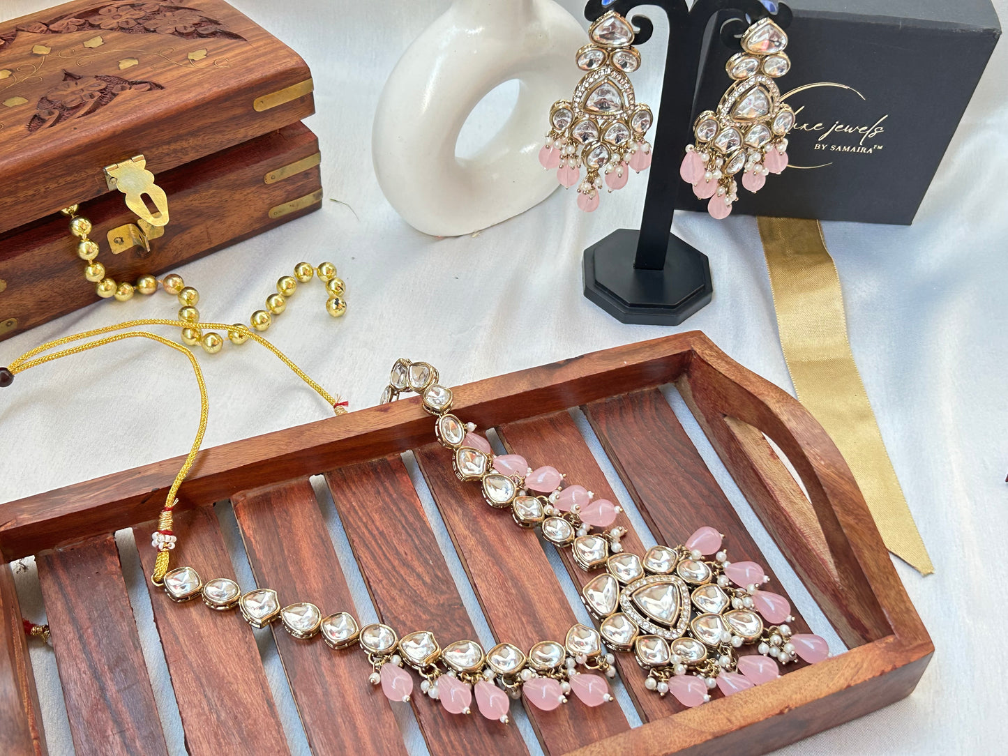 Megha pink necklace