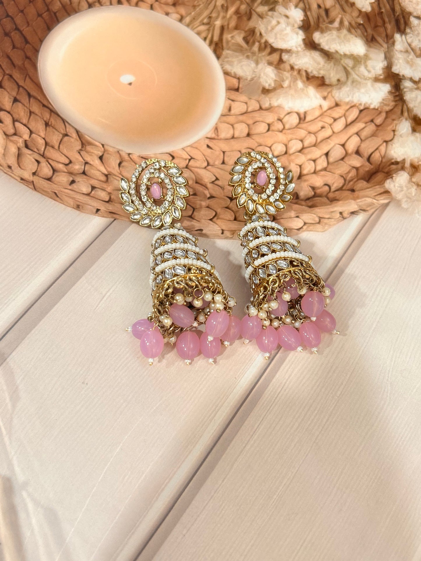 Zareen Lilac Jhumka