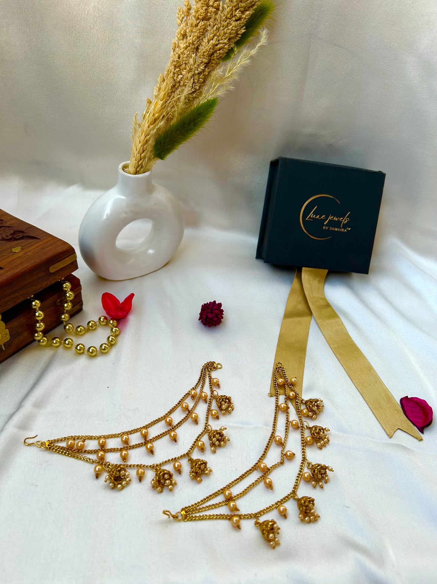 shehnaz Kaan Chain