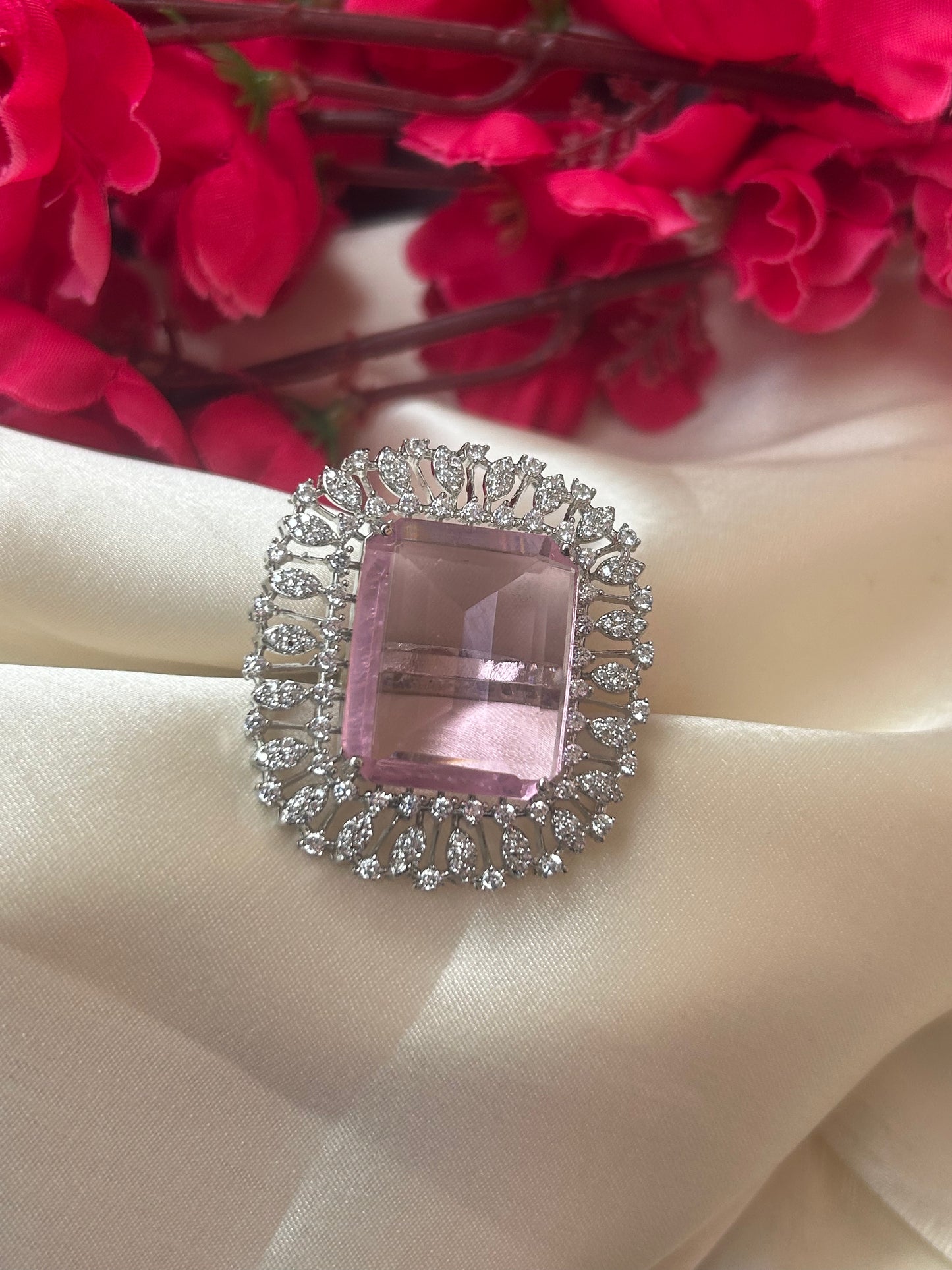 Prisha pink Ring