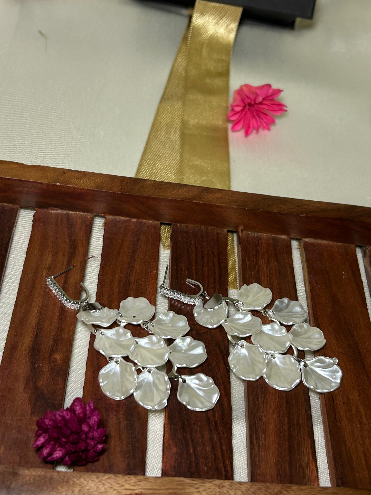 kashish classy earrings