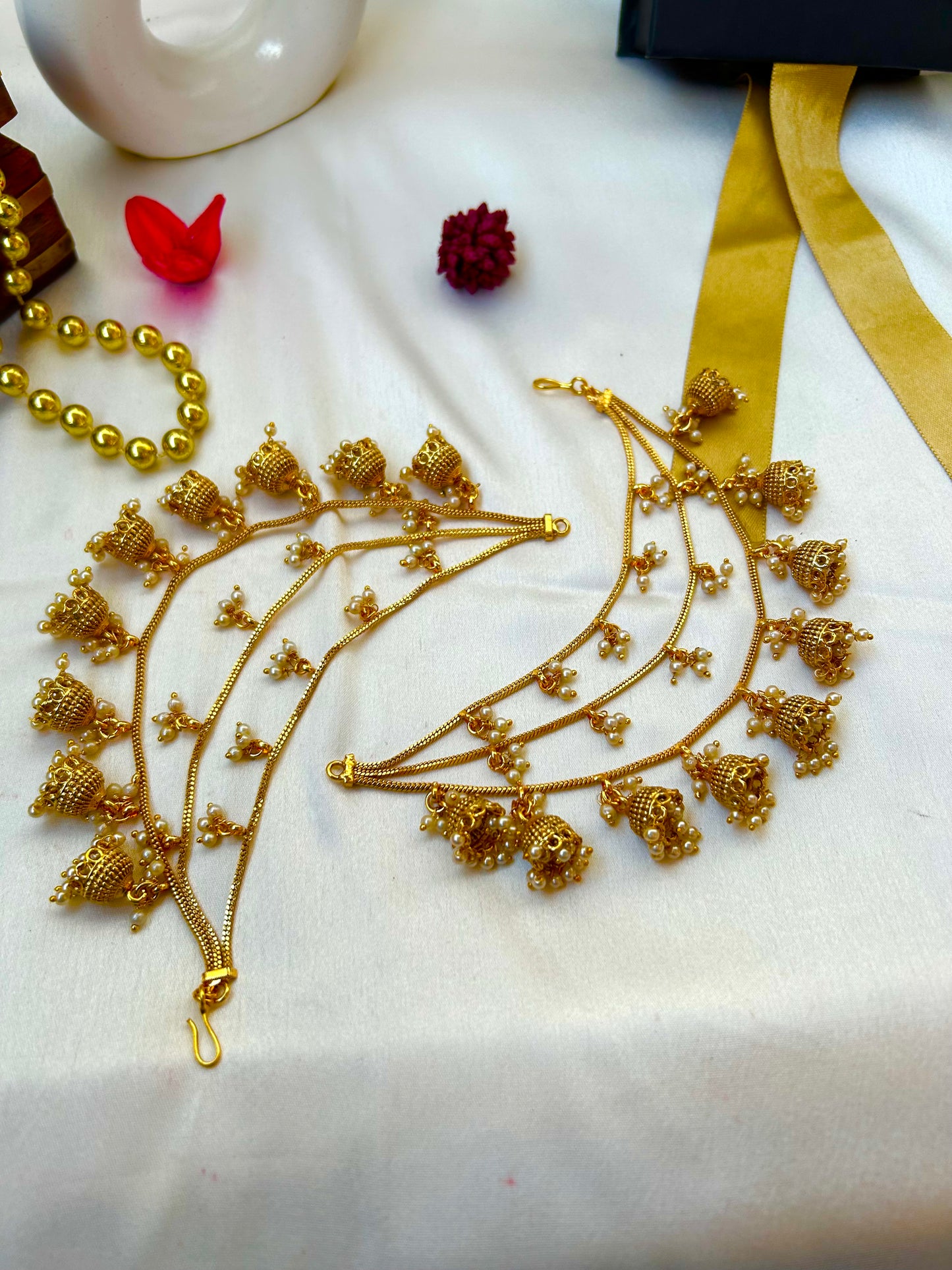 Sanya Kaan Chain
