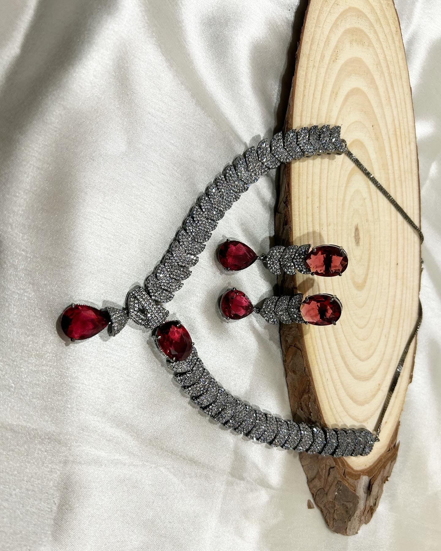 Ruby American diamond necklace