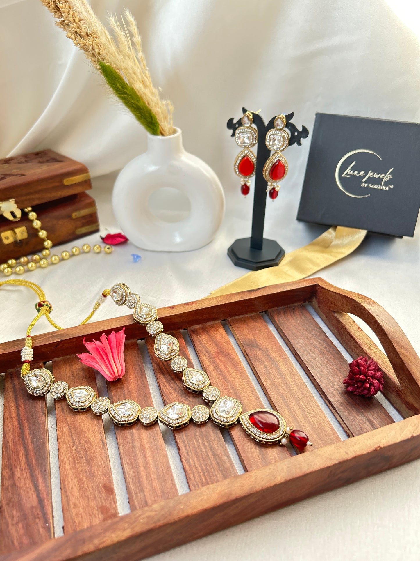 Ramya Red kundan necklace set