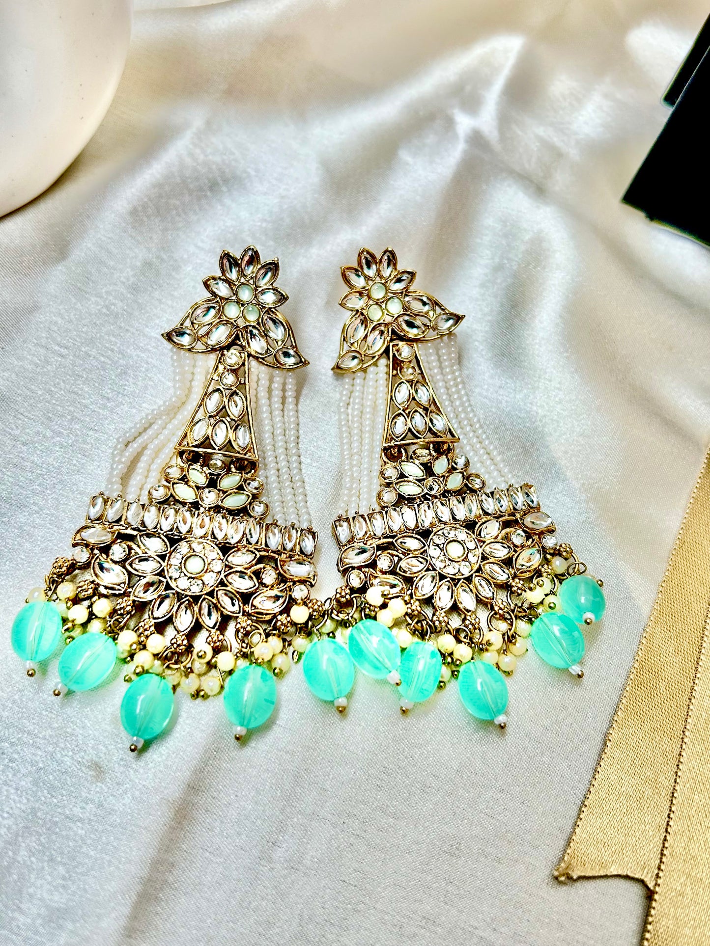 Zaaie Blue chandbalis