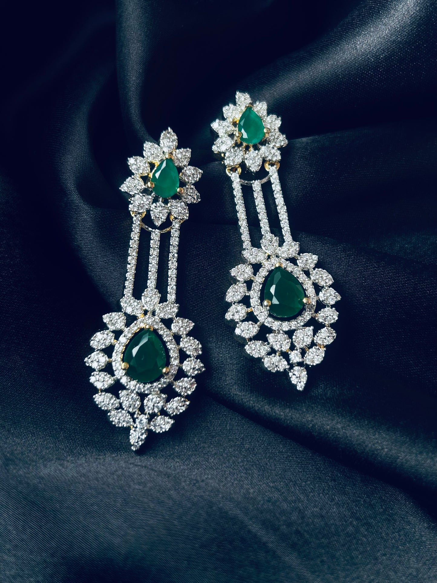 Vincy emerald necklace